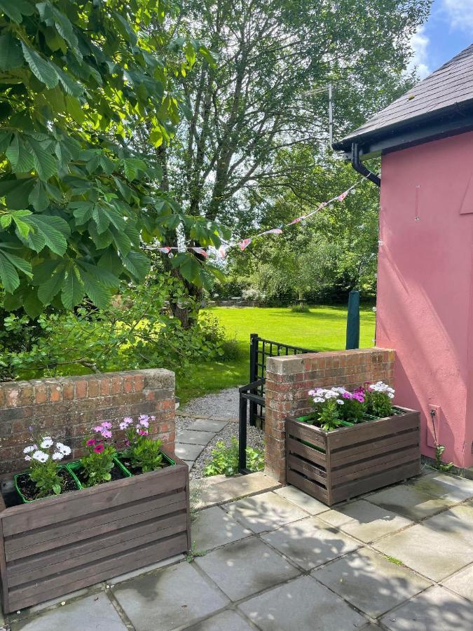 Swallow Cottage At Duffryn Mawr Cottages Hensol Ngoại thất bức ảnh